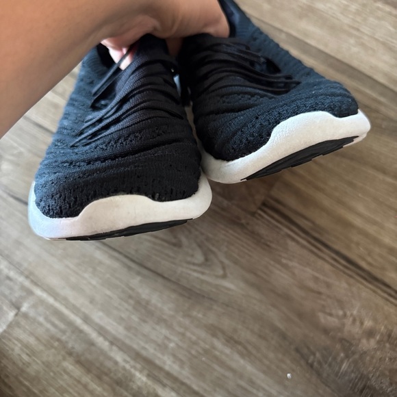 APL Techbloom black sneakers size 6.5 - Picture 3 of 8